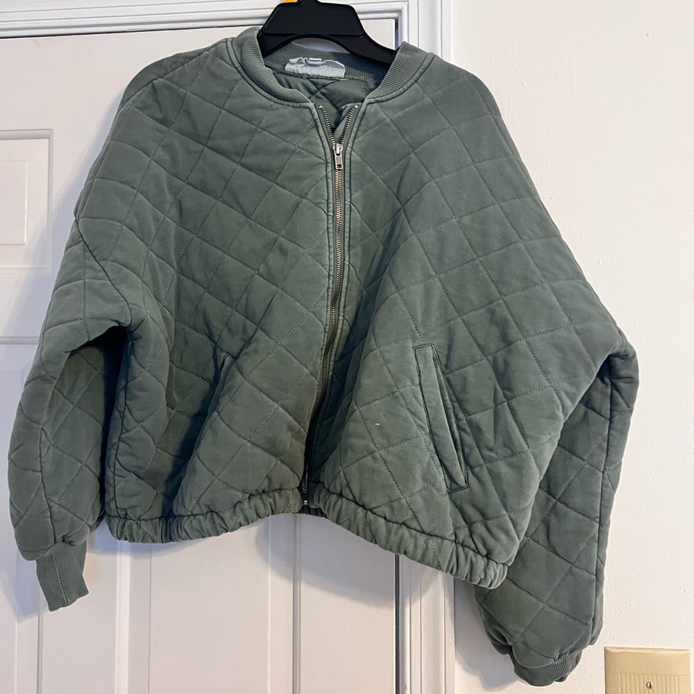 Steve Madden quilted jacket! Never worn!